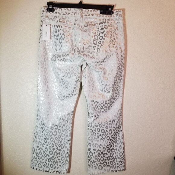 J Brand Selena Mid-Rise Crop Boot Jeans (size 31) - Picture 4 of 8